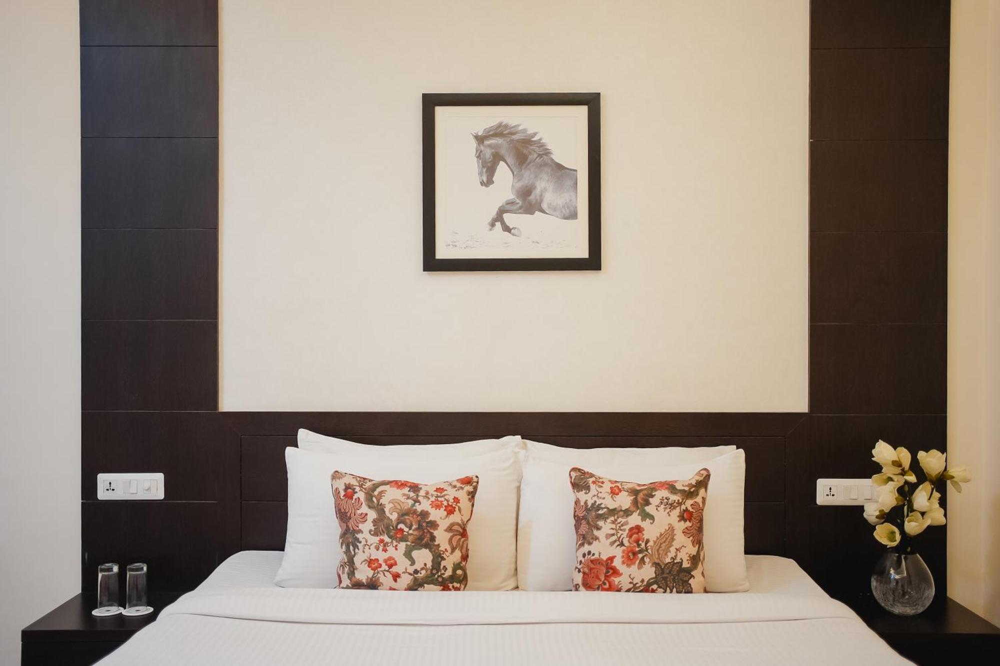 Silver Leaf Apartments 암리차르 외부 사진